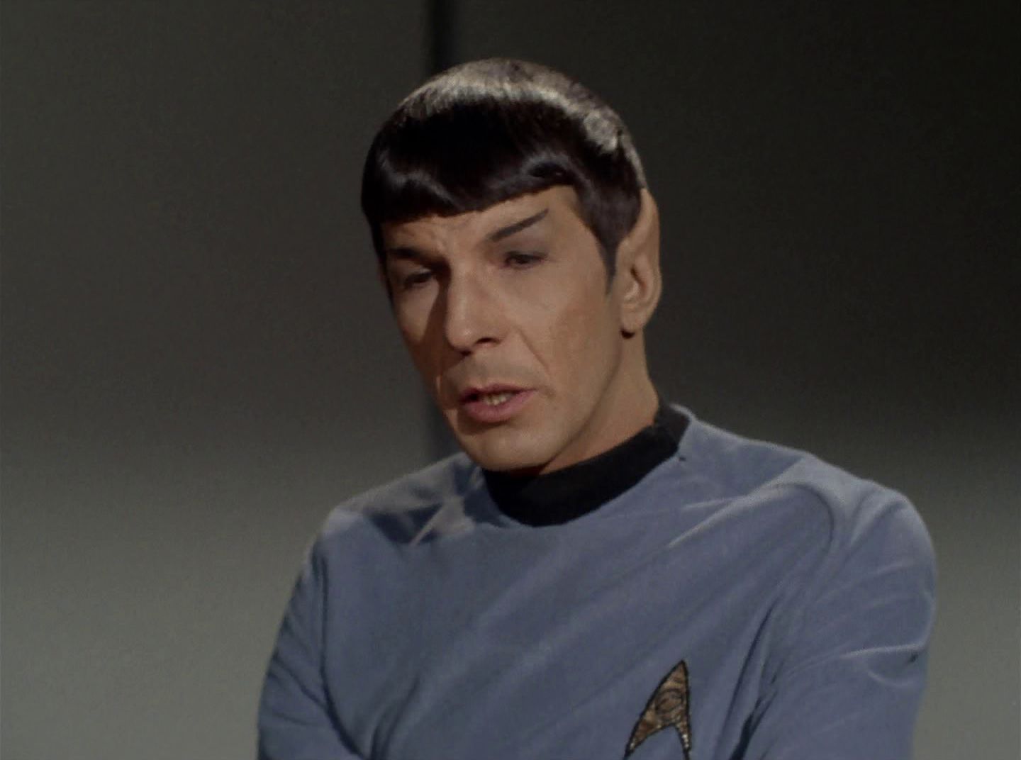 extant_StarTrek_2x11-FridaysChild_0074.jpg