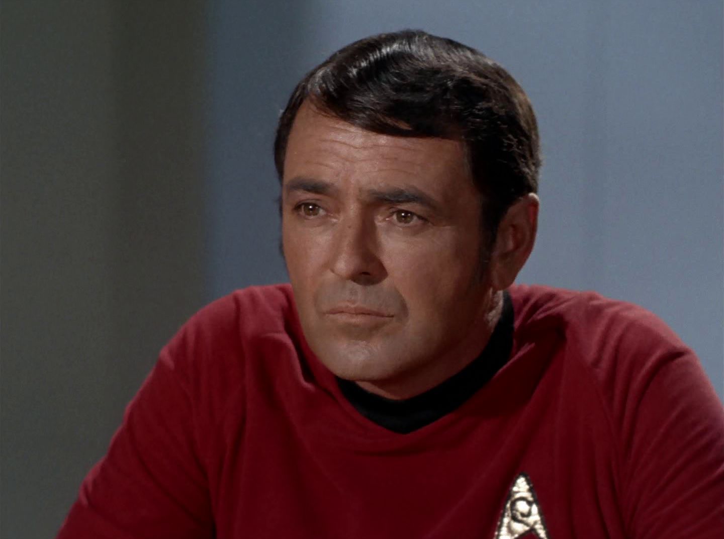 extant_StarTrek_2x11-FridaysChild_0095.jpg