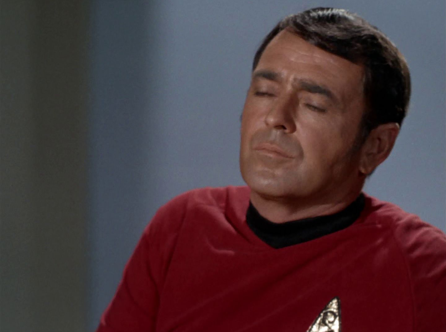 extant_StarTrek_2x11-FridaysChild_0097.jpg