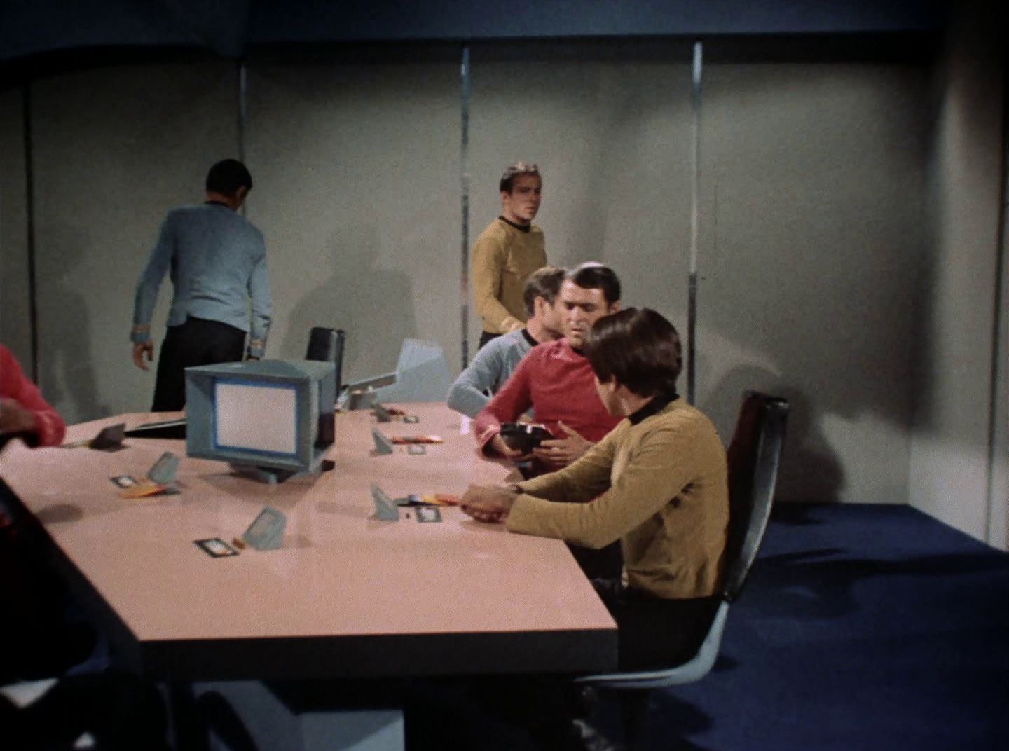 extant_StarTrek_2x11-FridaysChild_0101.jpg