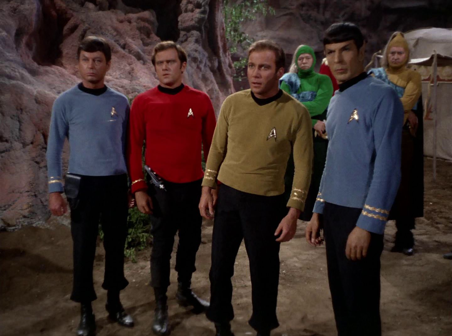 extant_StarTrek_2x11-FridaysChild_0152.jpg