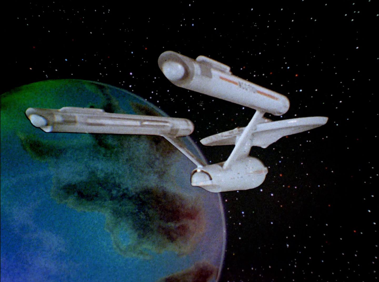 extant_StarTrek_2x11-FridaysChild_0271.jpg