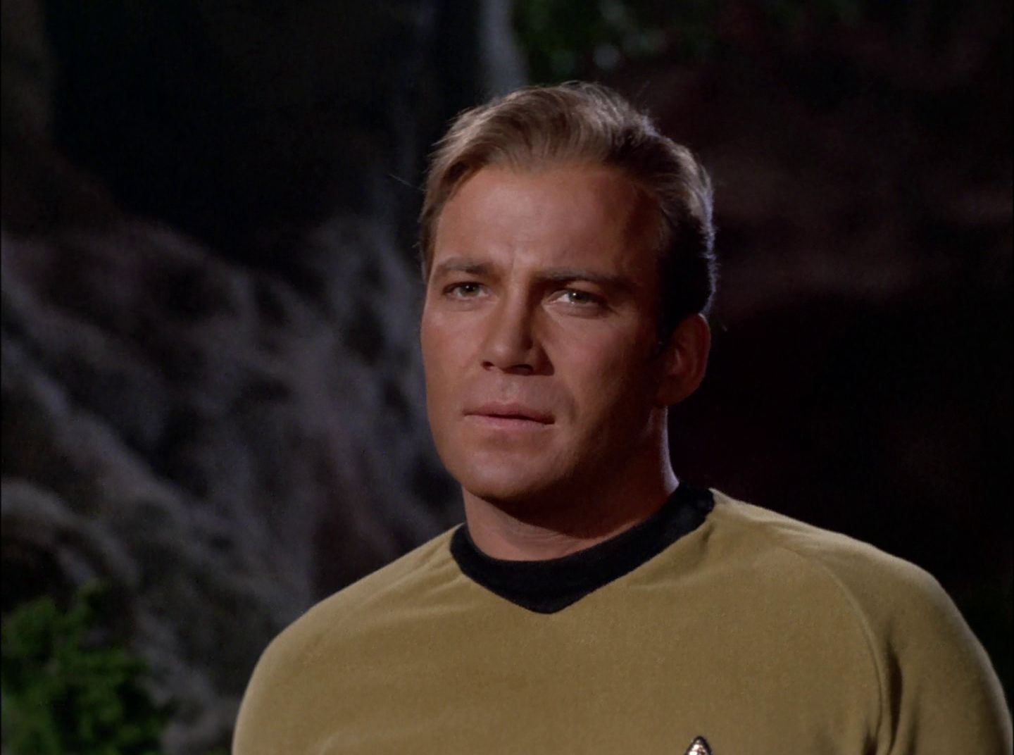 extant_StarTrek_2x11-FridaysChild_0341.jpg