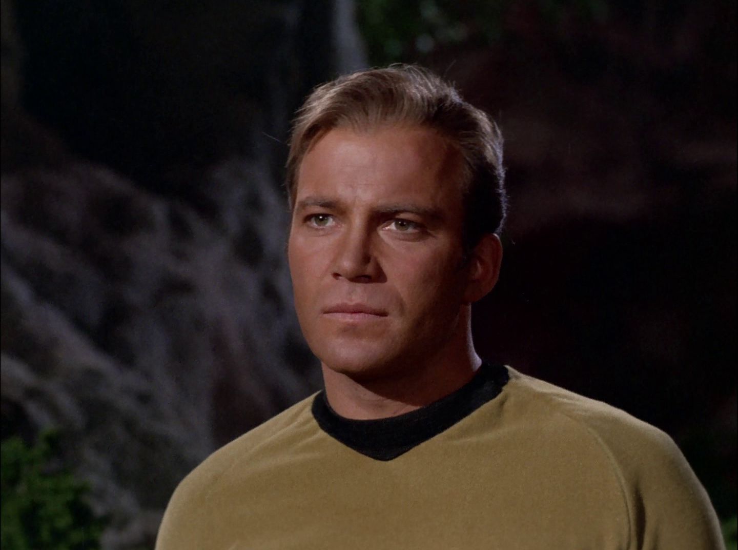 extant_StarTrek_2x11-FridaysChild_0361.jpg
