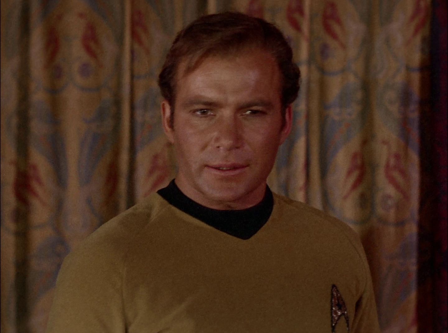 extant_StarTrek_2x11-FridaysChild_0414.jpg