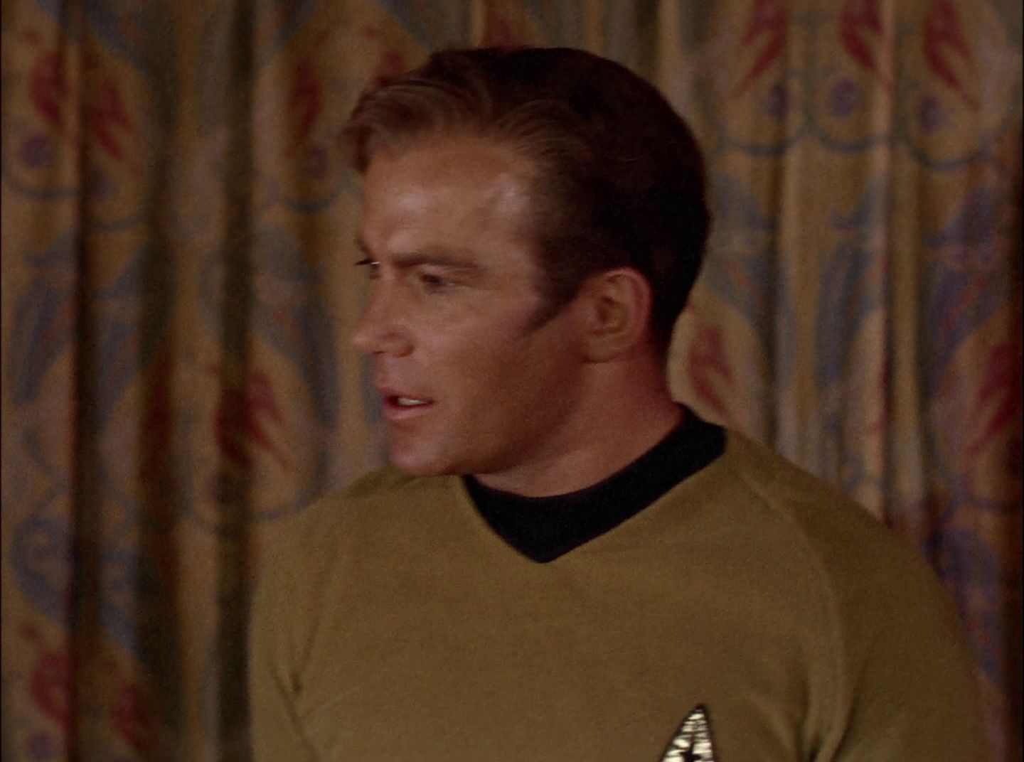 extant_StarTrek_2x11-FridaysChild_0427.jpg