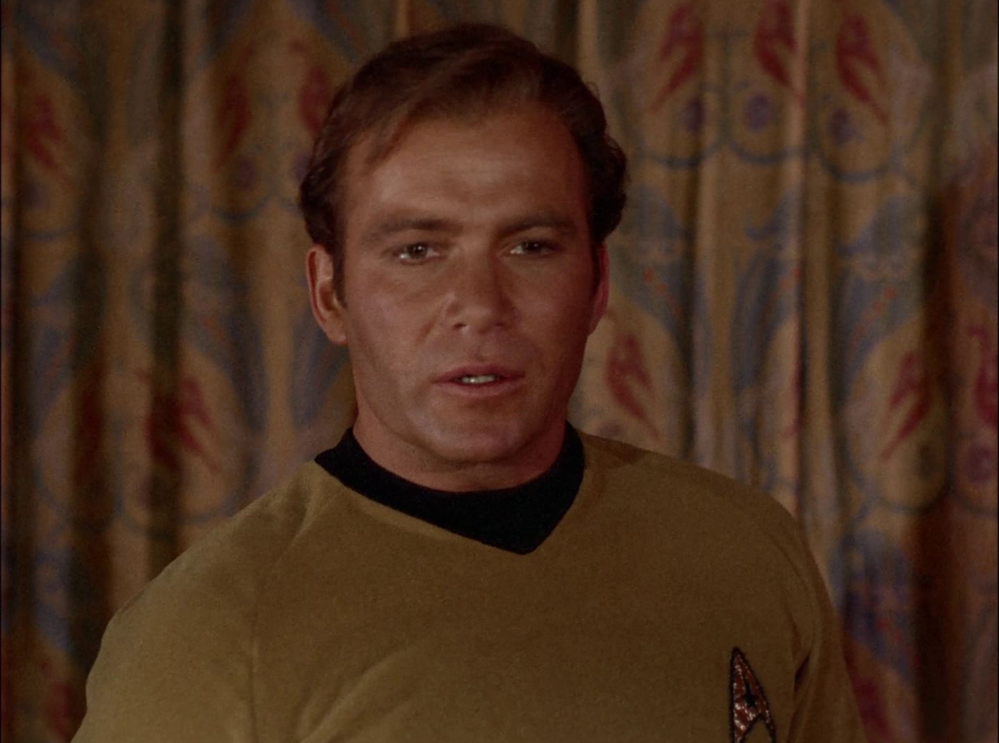 extant_StarTrek_2x11-FridaysChild_0453.jpg