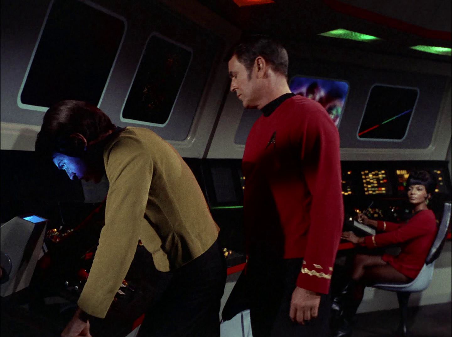 extant_StarTrek_2x11-FridaysChild_0473.jpg