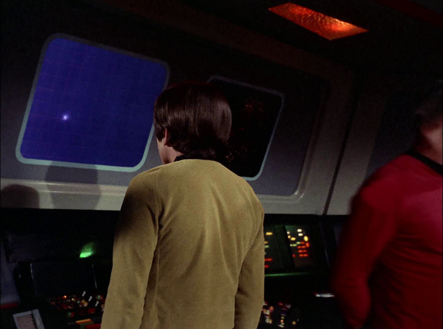 extant_StarTrek_2x11-FridaysChild_0514.jpg