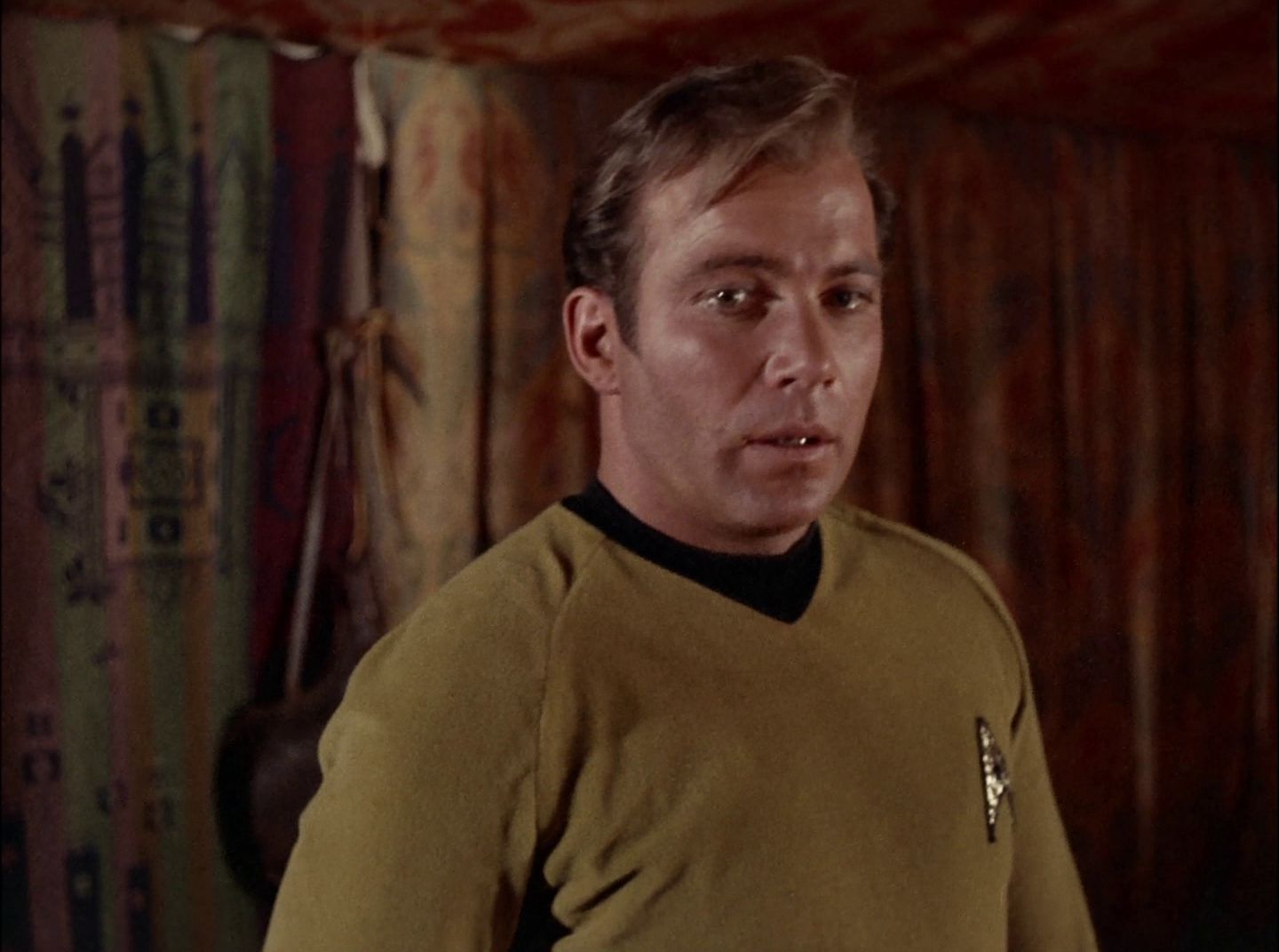 extant_StarTrek_2x11-FridaysChild_0531.jpg