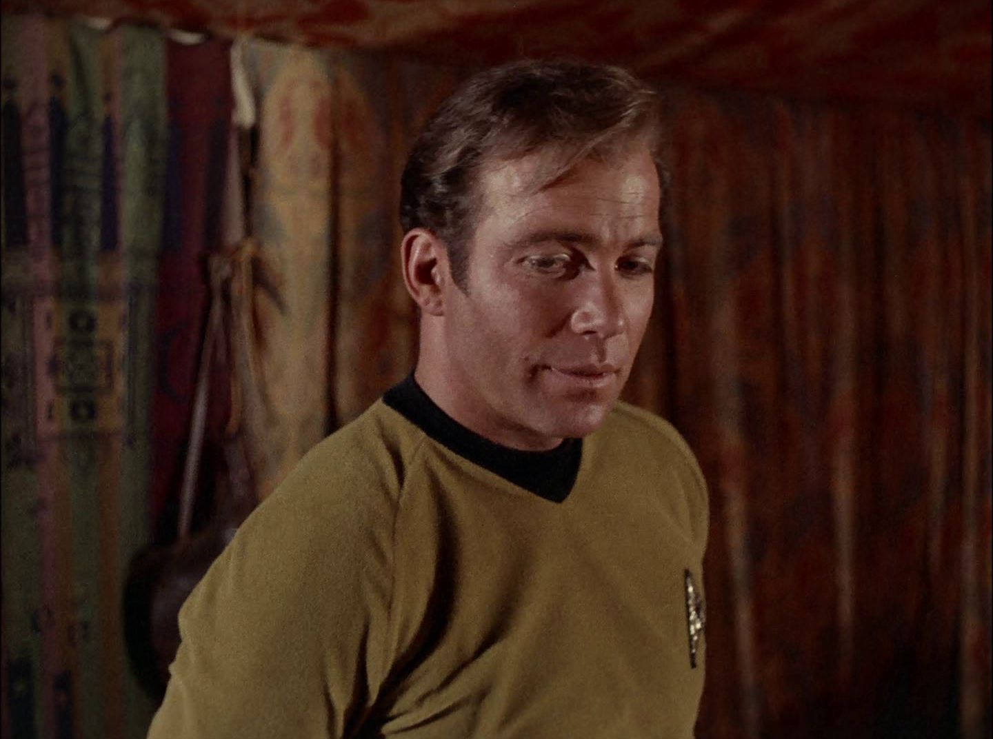 extant_StarTrek_2x11-FridaysChild_0539.jpg