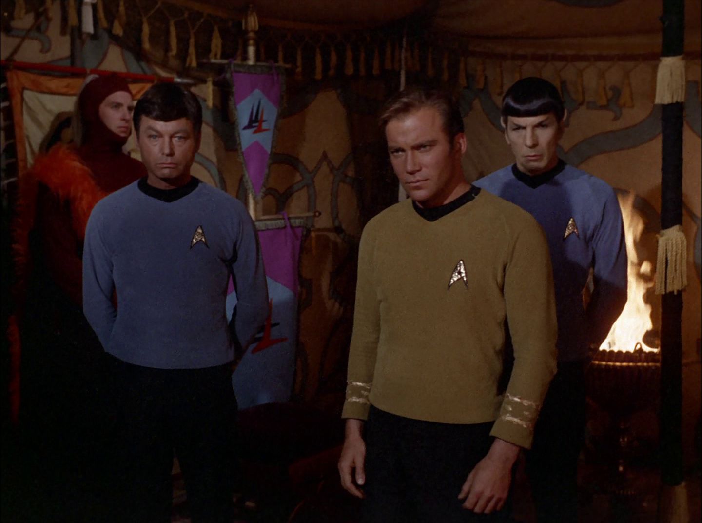 extant_StarTrek_2x11-FridaysChild_0669.jpg