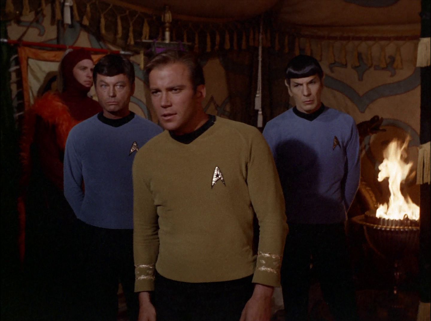 extant_StarTrek_2x11-FridaysChild_0672.jpg