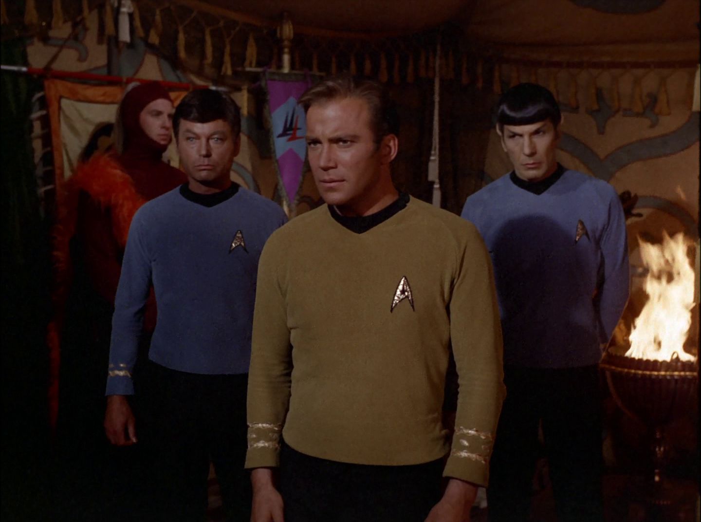 extant_StarTrek_2x11-FridaysChild_0681.jpg