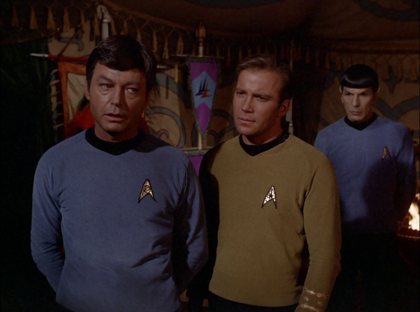 extant_StarTrek_2x11-FridaysChild_0715.jpg