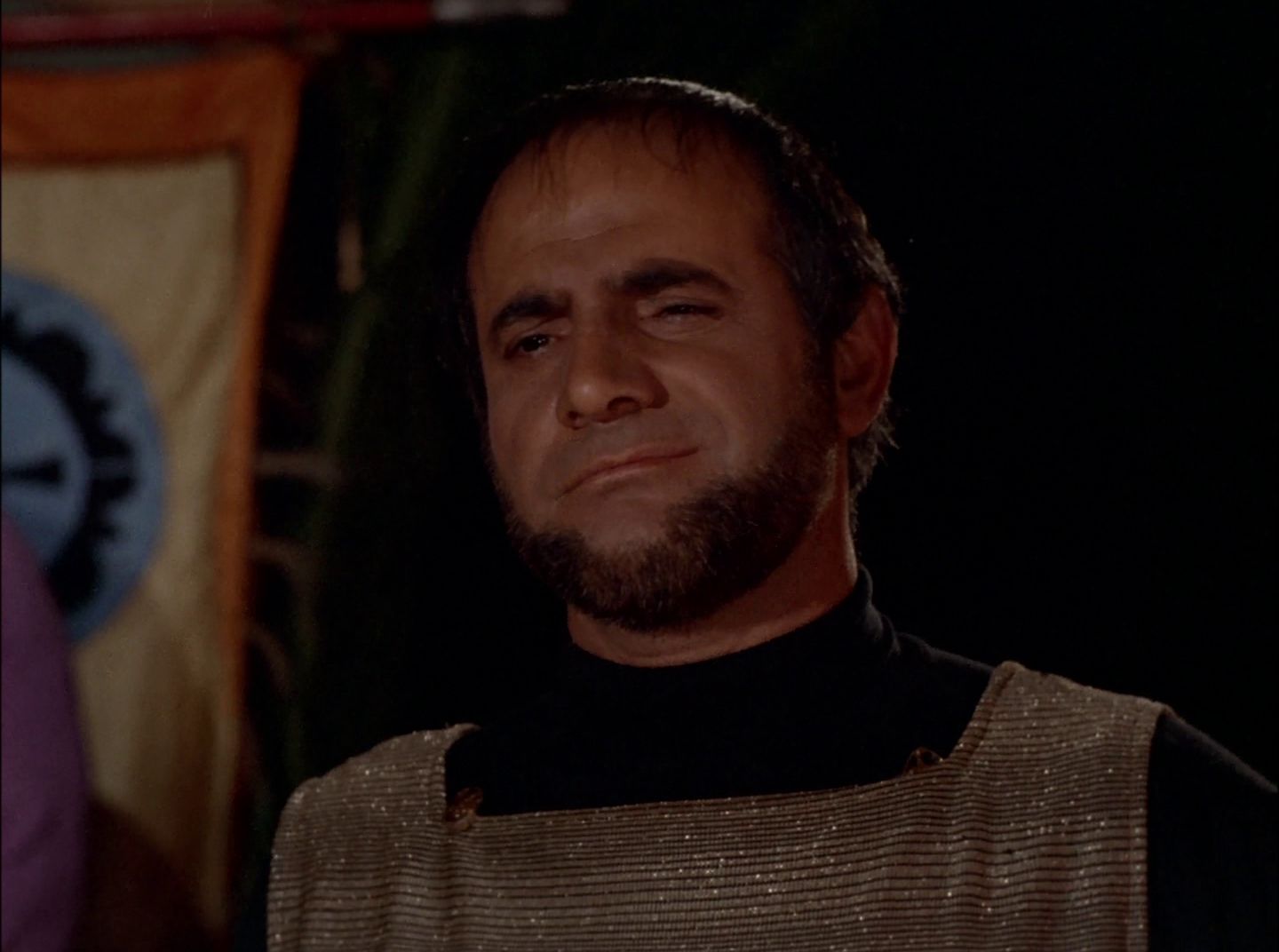 extant_StarTrek_2x11-FridaysChild_0747.jpg