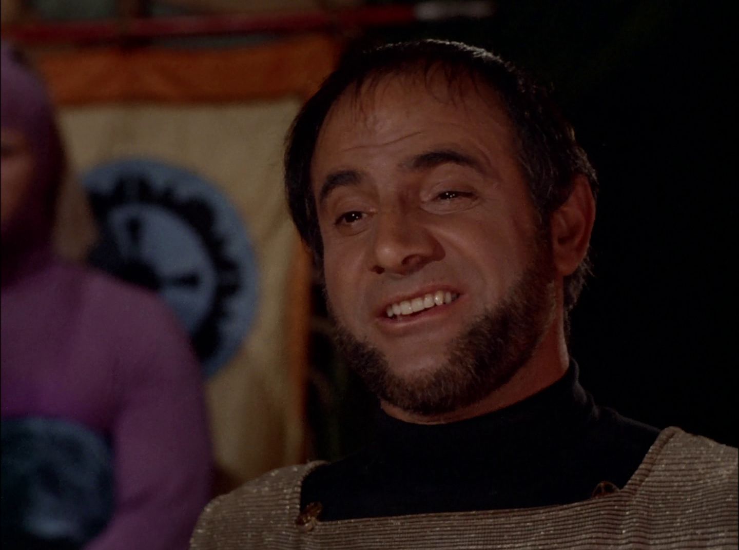 extant_StarTrek_2x11-FridaysChild_0757.jpg