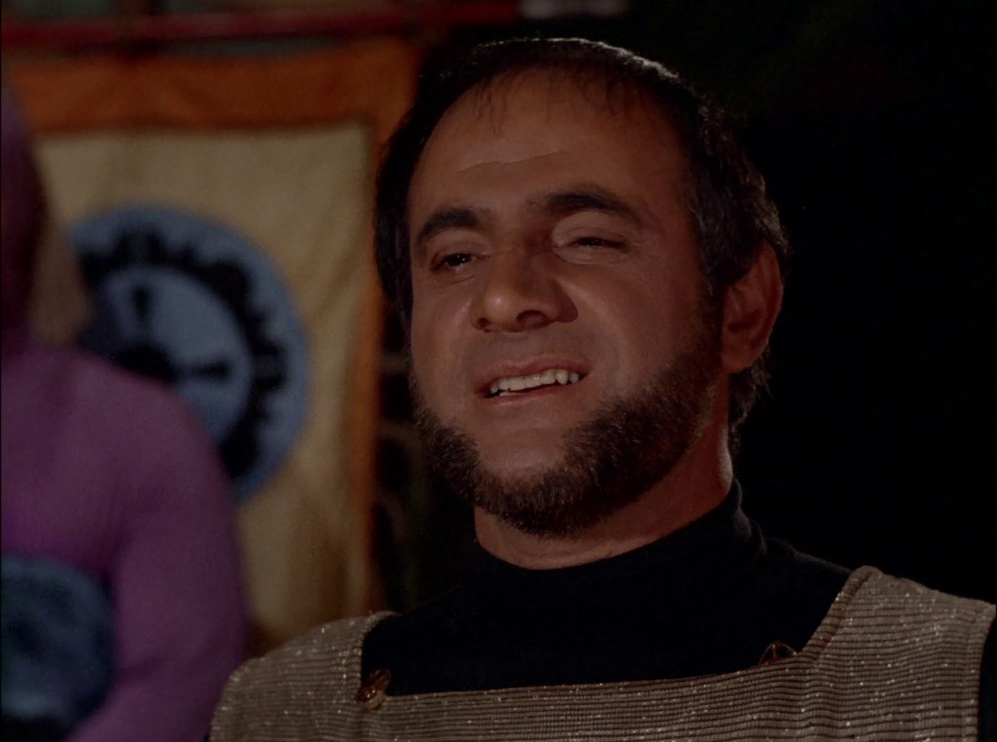 extant_StarTrek_2x11-FridaysChild_0763.jpg
