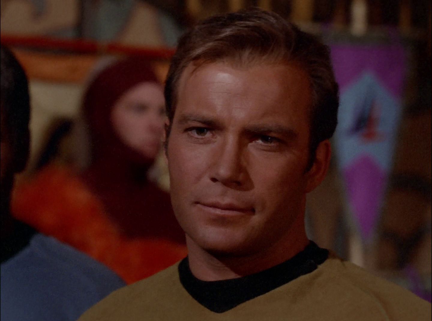 extant_StarTrek_2x11-FridaysChild_0801.jpg