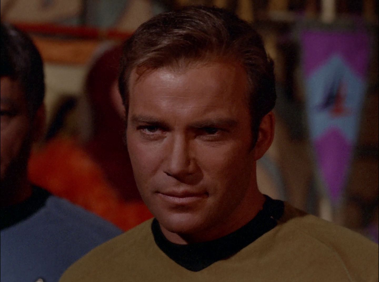 extant_StarTrek_2x11-FridaysChild_0806.jpg