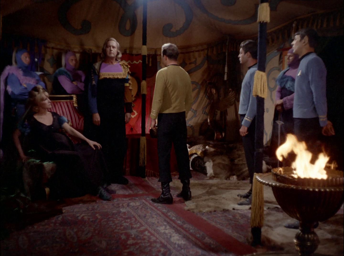 extant_StarTrek_2x11-FridaysChild_0890.jpg