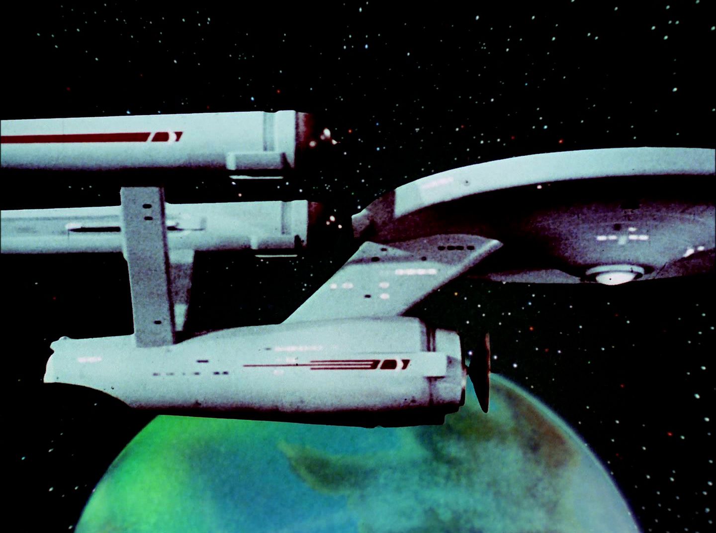 extant_StarTrek_2x11-FridaysChild_0908.jpg