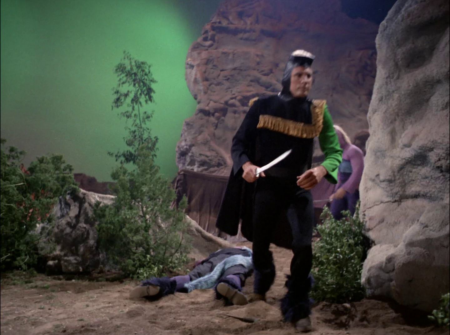 extant_StarTrek_2x11-FridaysChild_1000.jpg