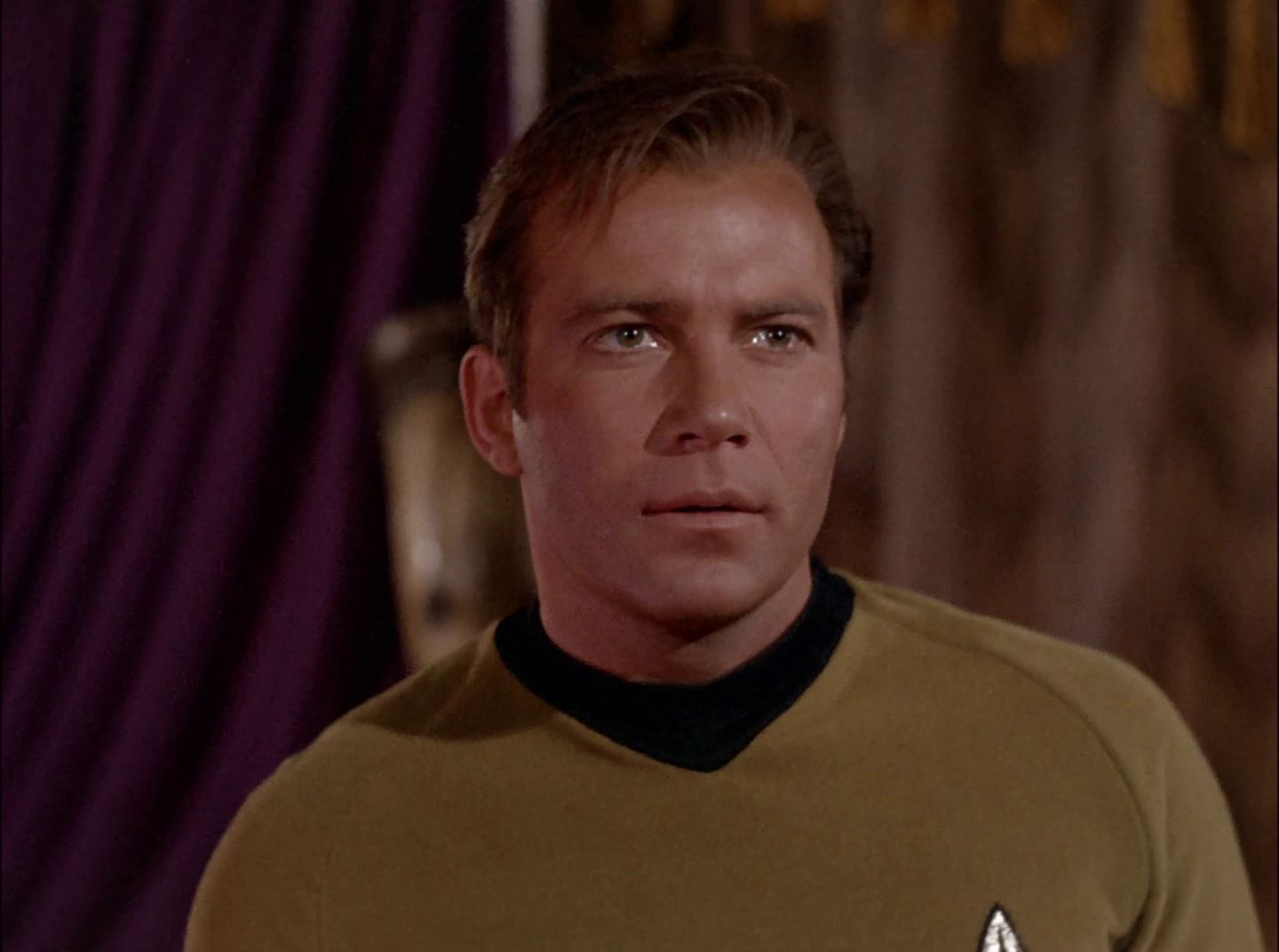 extant_StarTrek_2x11-FridaysChild_1074.jpg