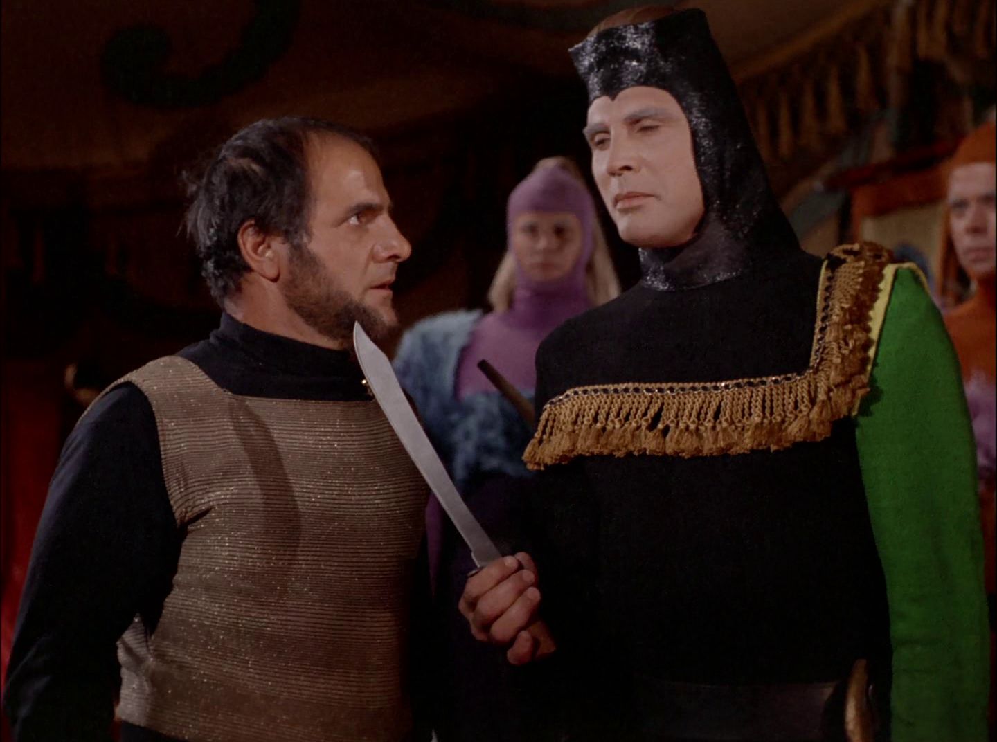 extant_StarTrek_2x11-FridaysChild_1116.jpg