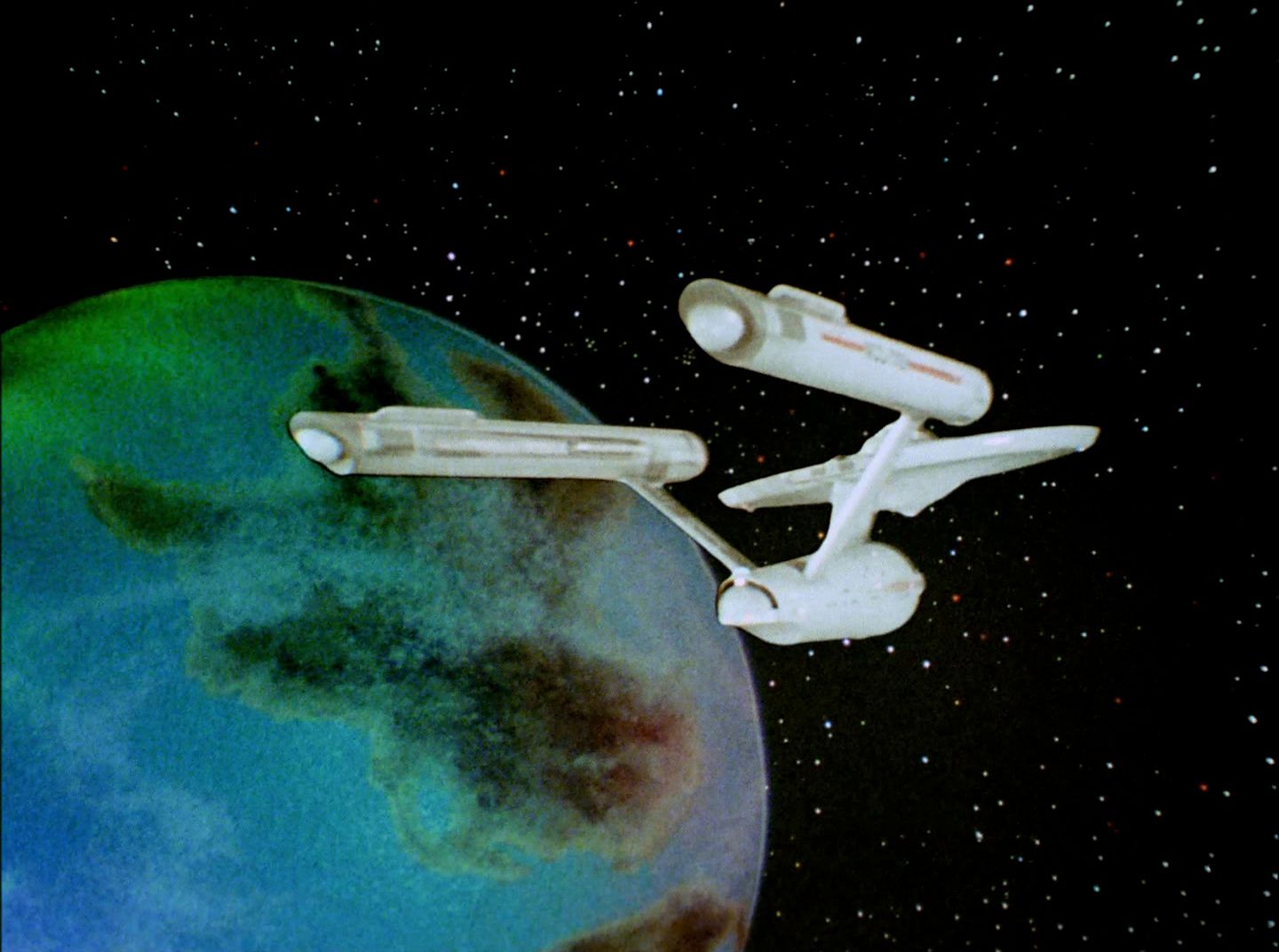 extant_StarTrek_2x11-FridaysChild_1128.jpg
