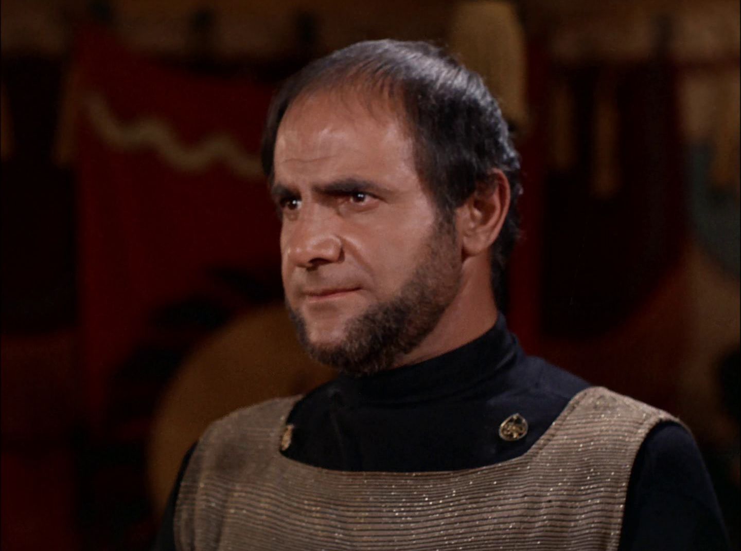 extant_StarTrek_2x11-FridaysChild_1251.jpg