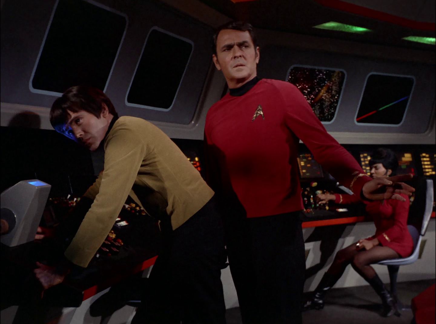 extant_StarTrek_2x11-FridaysChild_1307.jpg