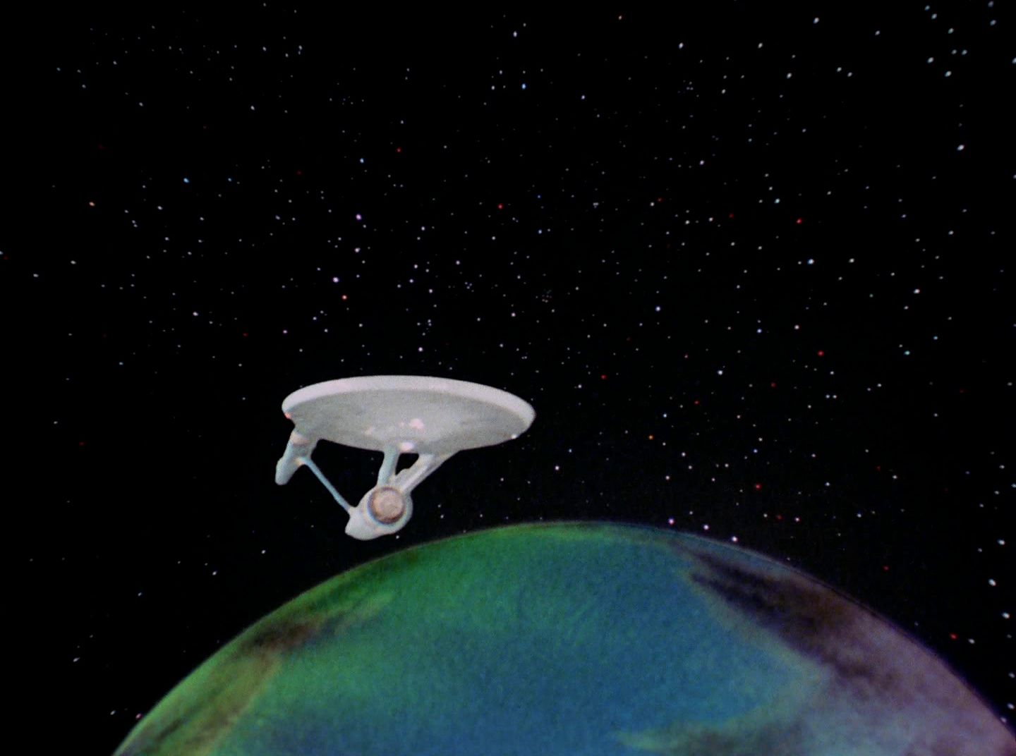extant_StarTrek_2x11-FridaysChild_1356.jpg