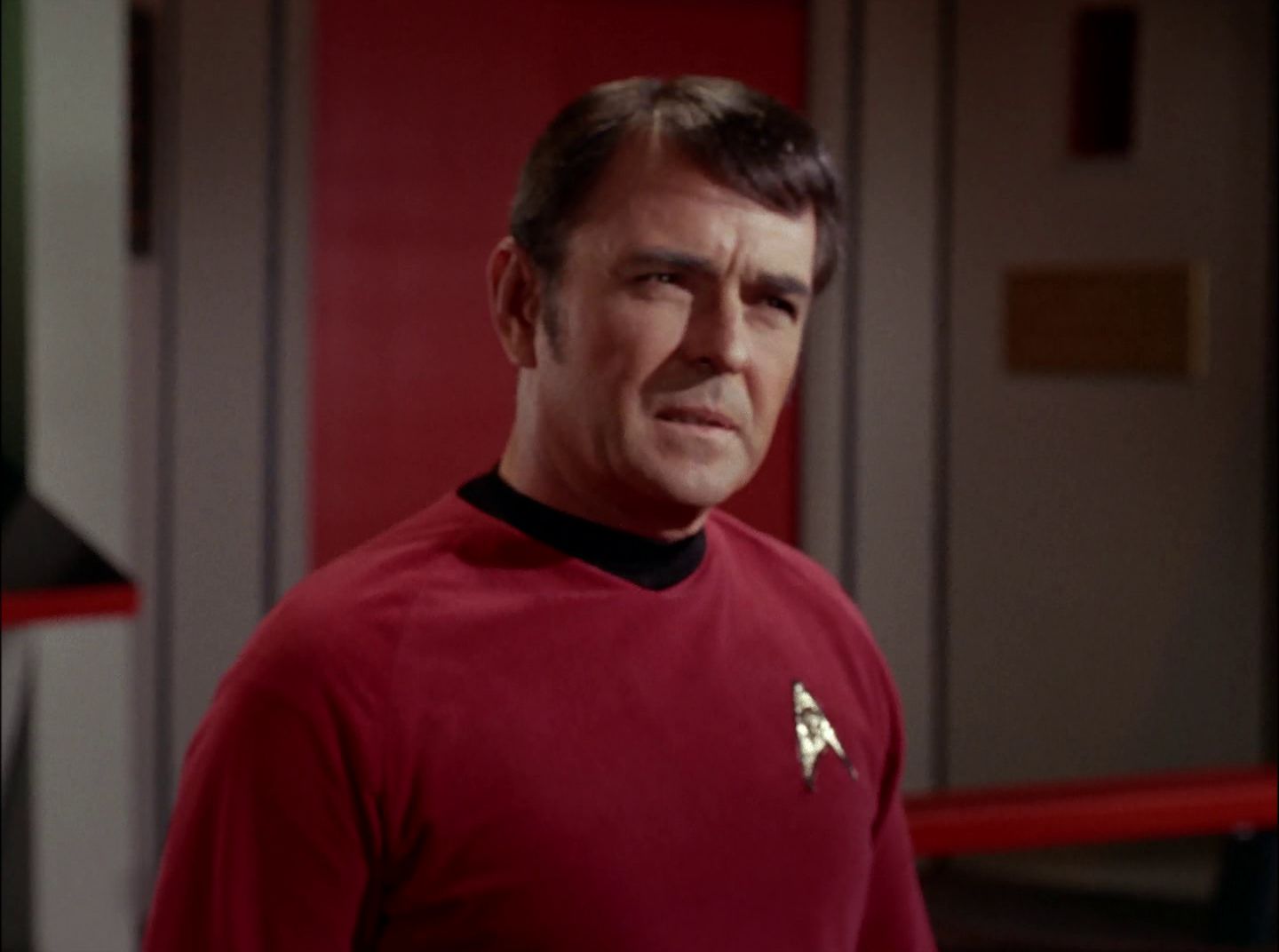 extant_StarTrek_2x11-FridaysChild_1400.jpg
