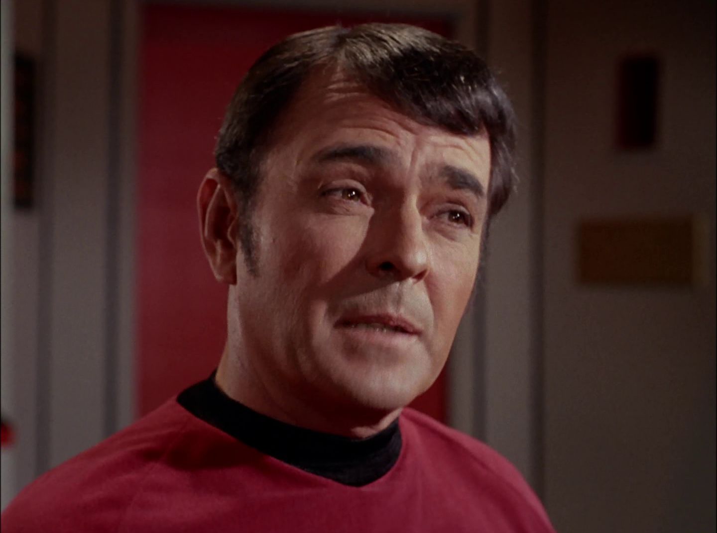 extant_StarTrek_2x11-FridaysChild_1407.jpg
