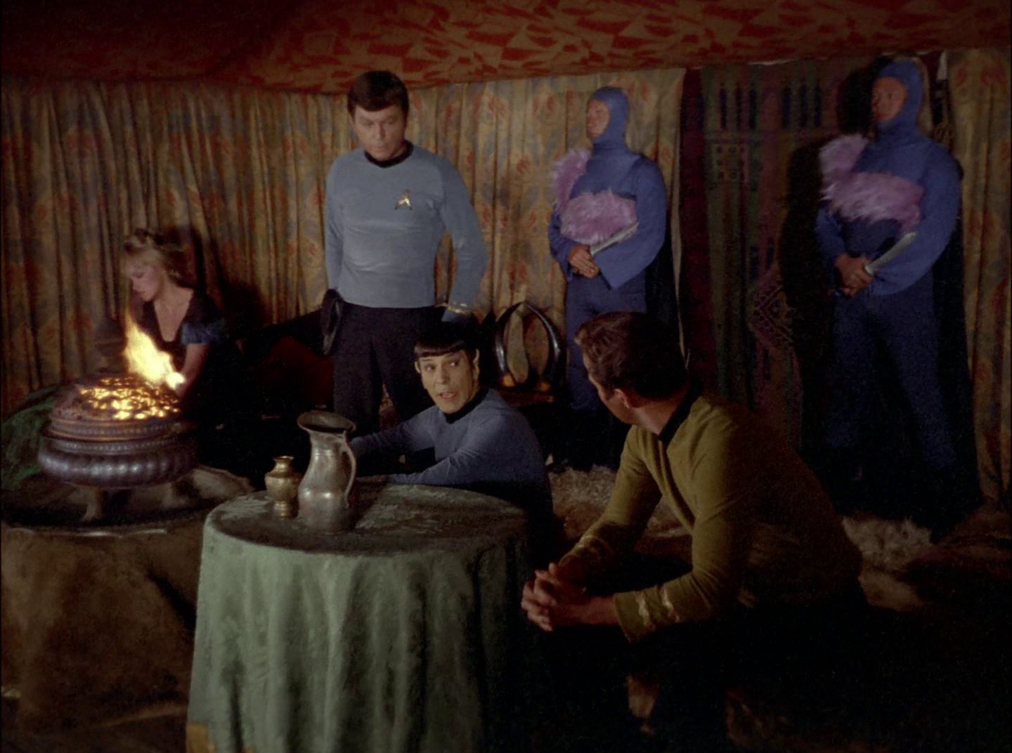 extant_StarTrek_2x11-FridaysChild_1461.jpg