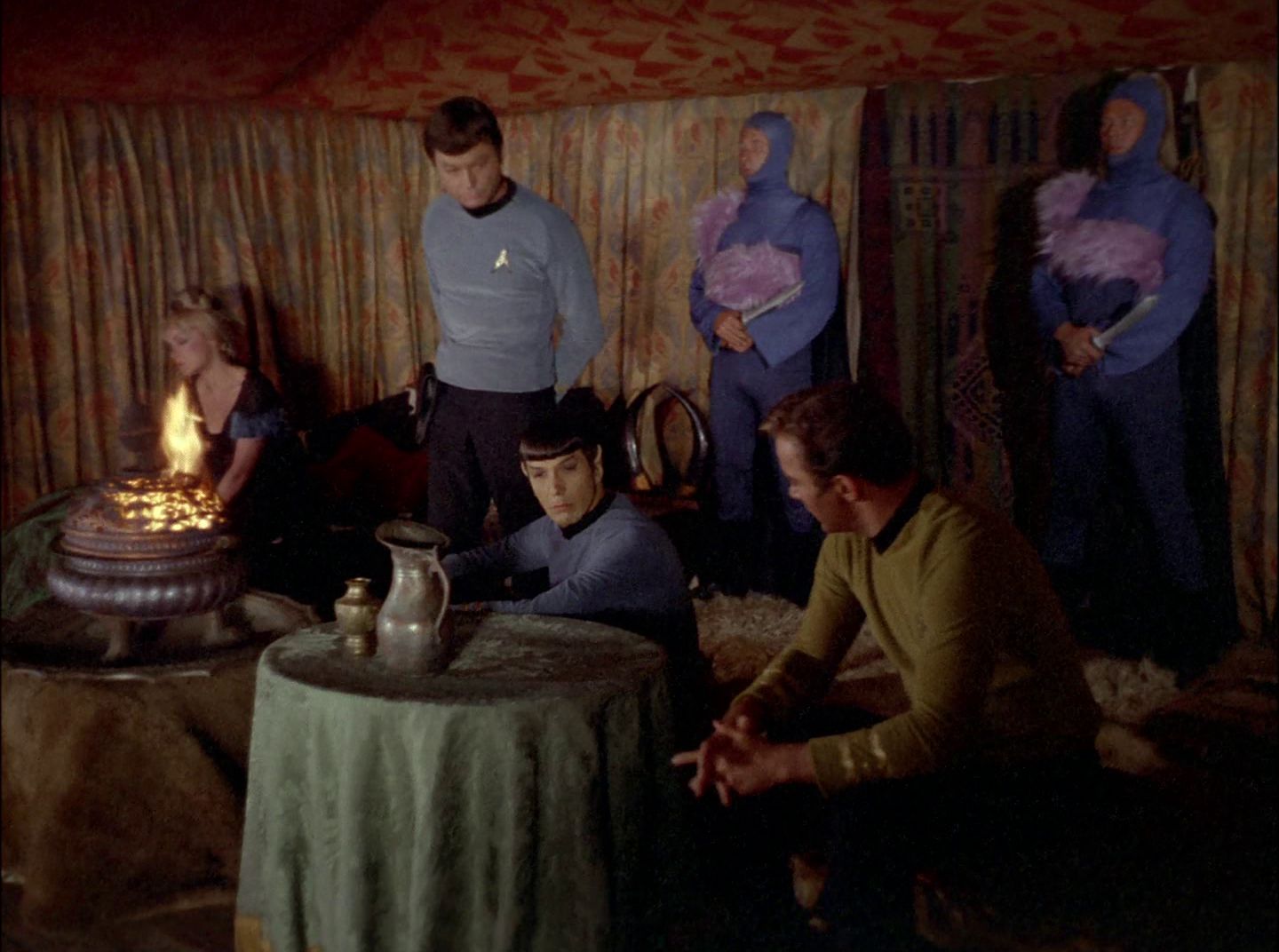 extant_StarTrek_2x11-FridaysChild_1465.jpg