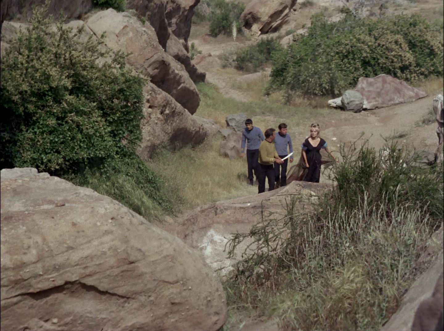 extant_StarTrek_2x11-FridaysChild_1620.jpg
