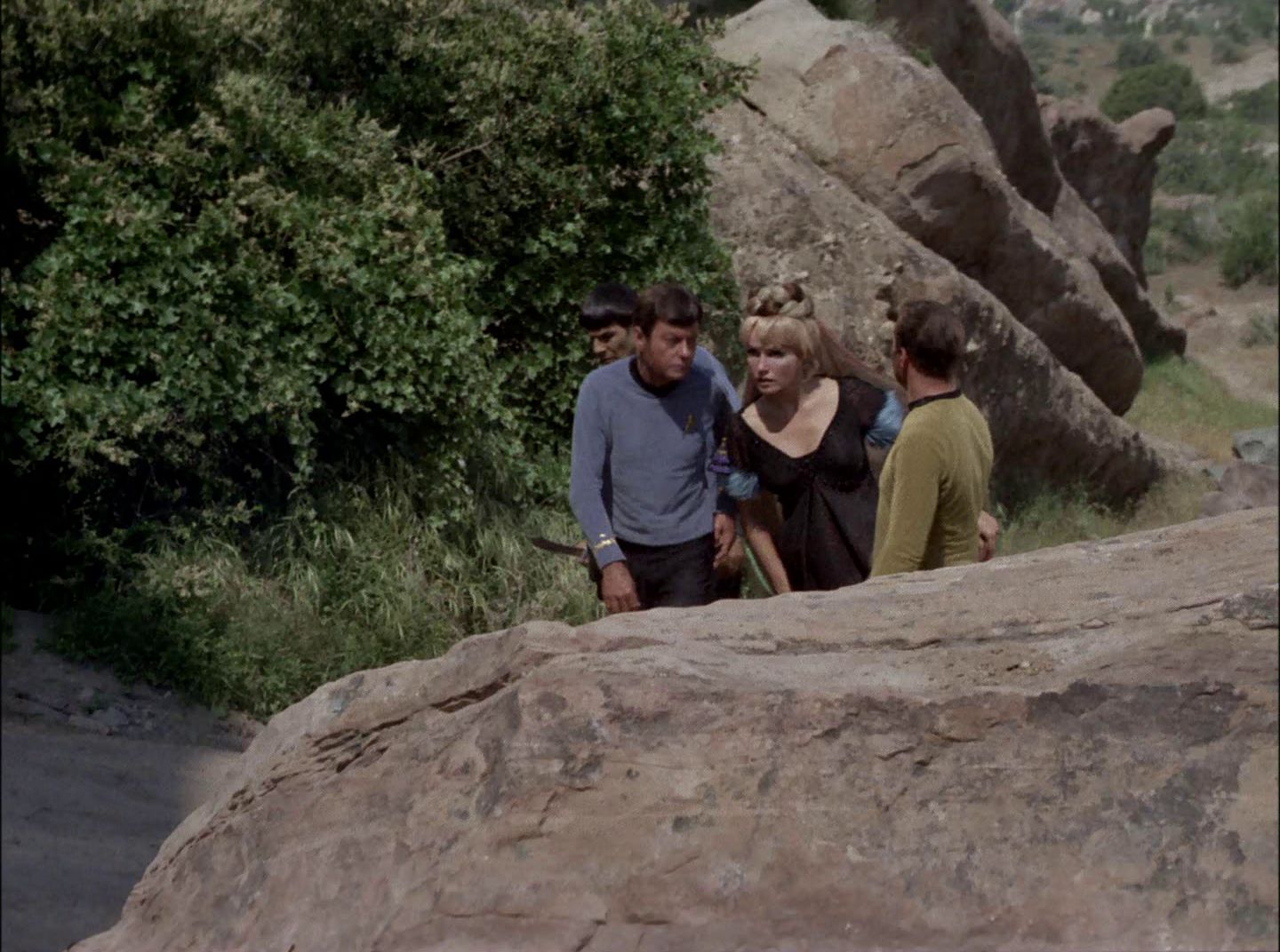 extant_StarTrek_2x11-FridaysChild_1636.jpg