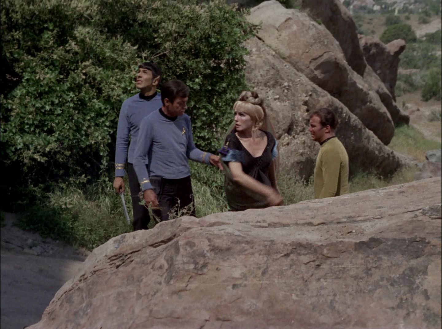 extant_StarTrek_2x11-FridaysChild_1639.jpg