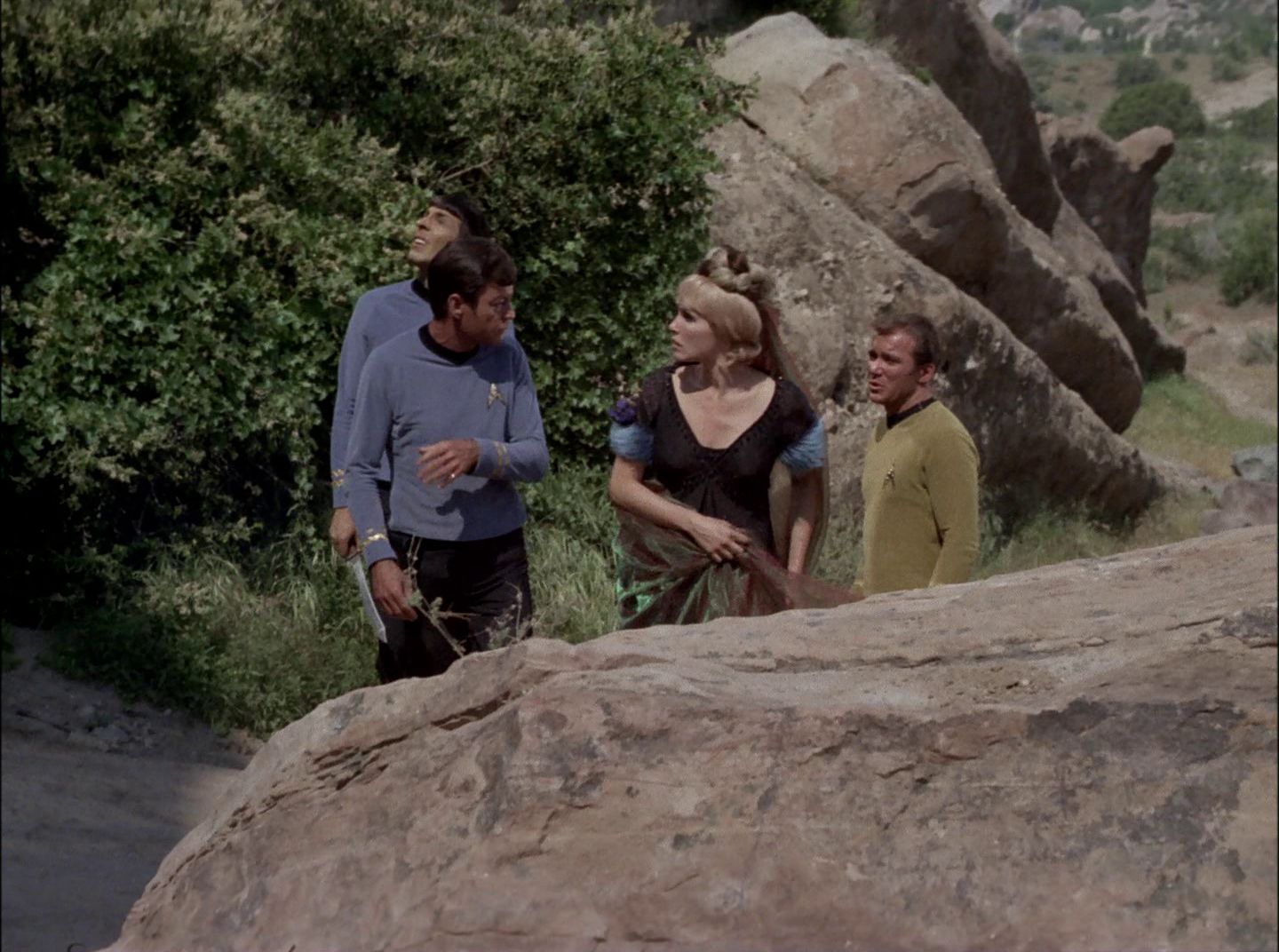 extant_StarTrek_2x11-FridaysChild_1640.jpg
