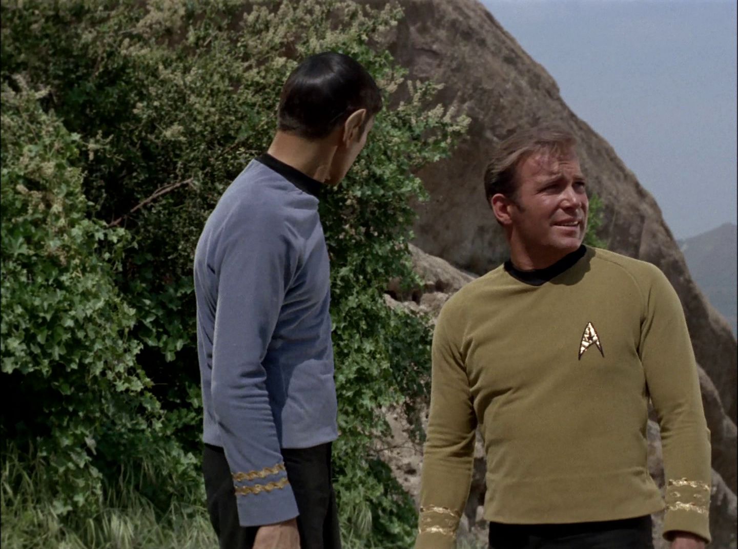 extant_StarTrek_2x11-FridaysChild_1646.jpg