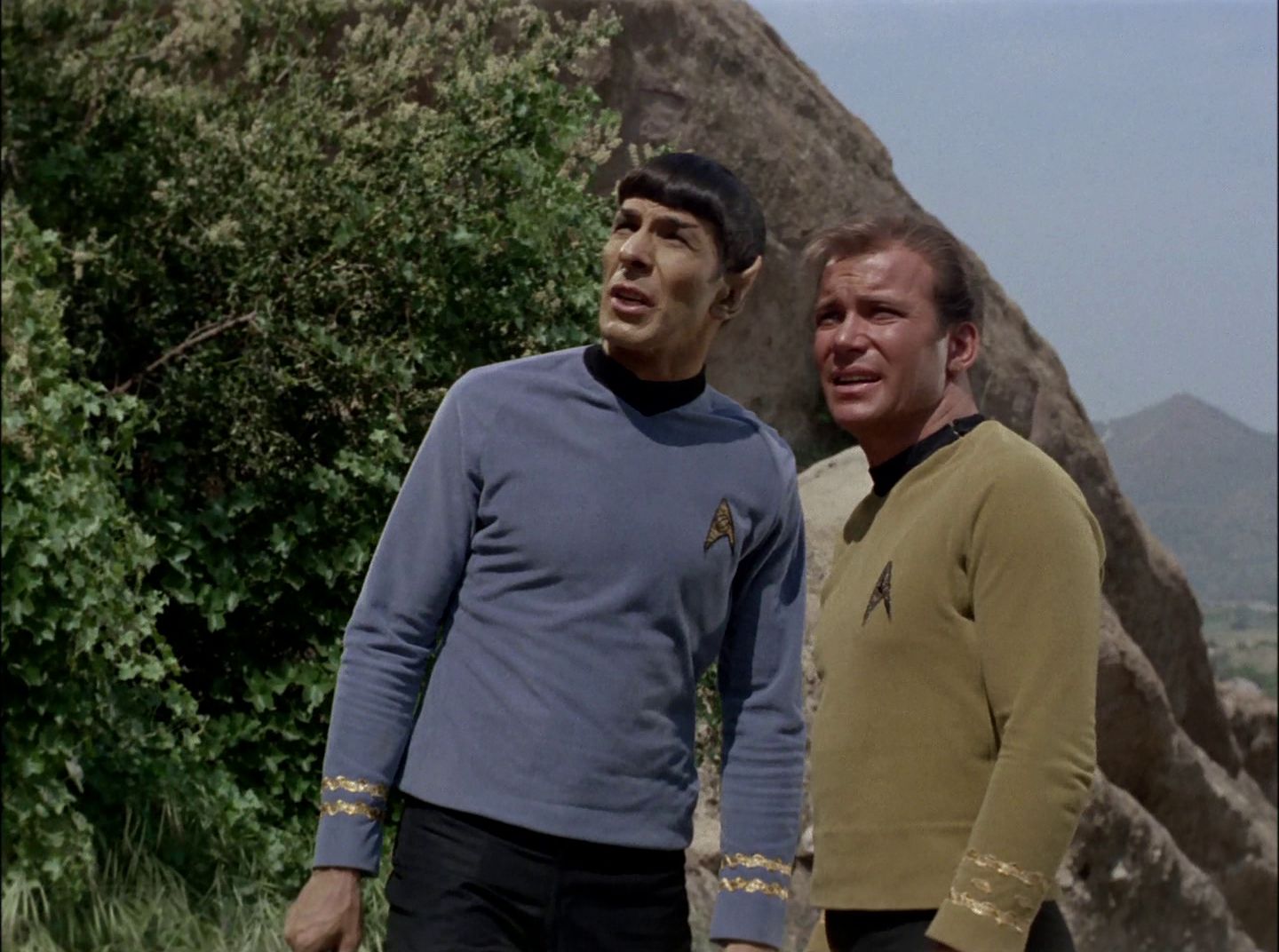 extant_StarTrek_2x11-FridaysChild_1654.jpg