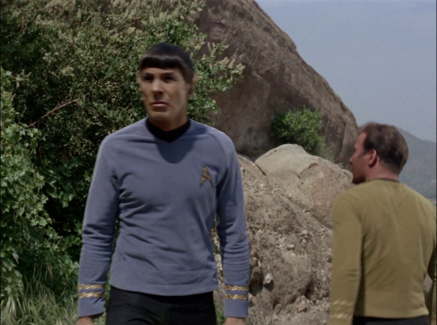extant_StarTrek_2x11-FridaysChild_1670.jpg