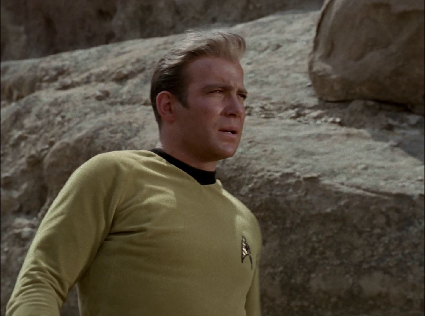 extant_StarTrek_2x11-FridaysChild_1723.jpg