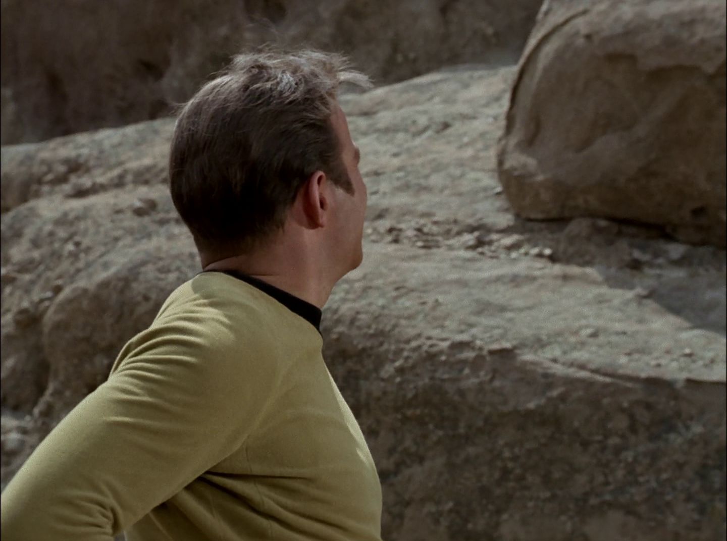extant_StarTrek_2x11-FridaysChild_1726.jpg