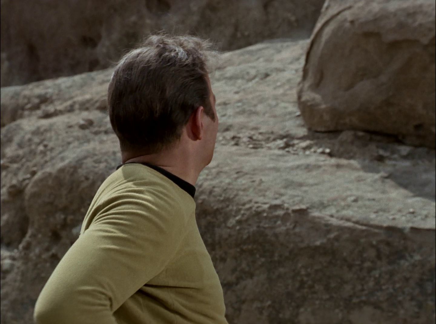 extant_StarTrek_2x11-FridaysChild_1729.jpg
