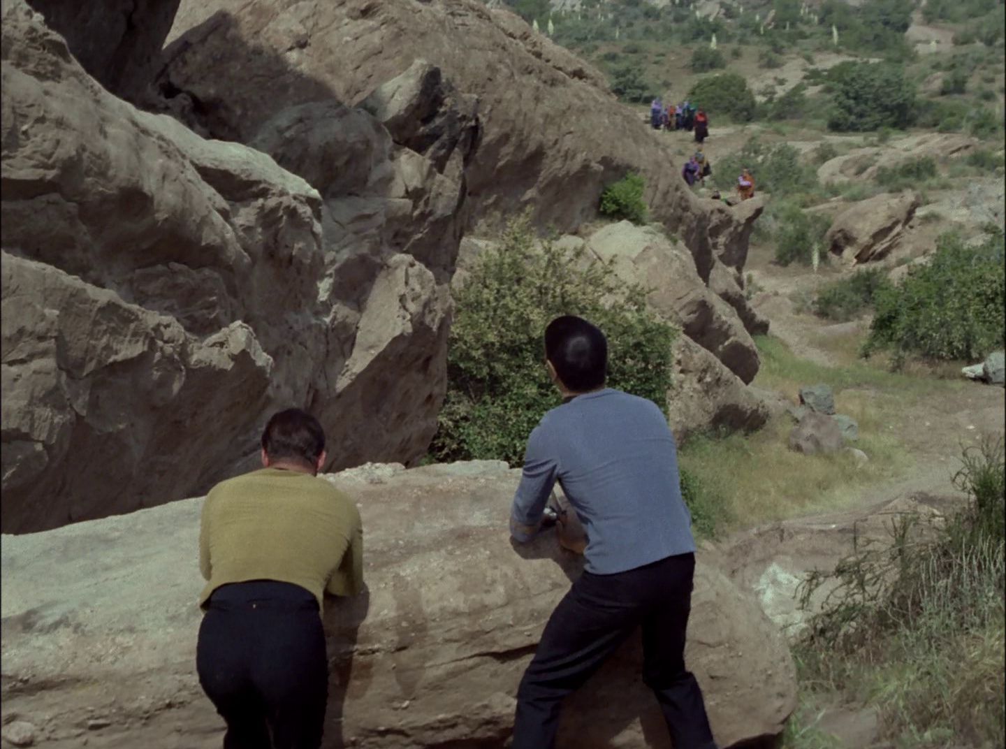 extant_StarTrek_2x11-FridaysChild_1883.jpg