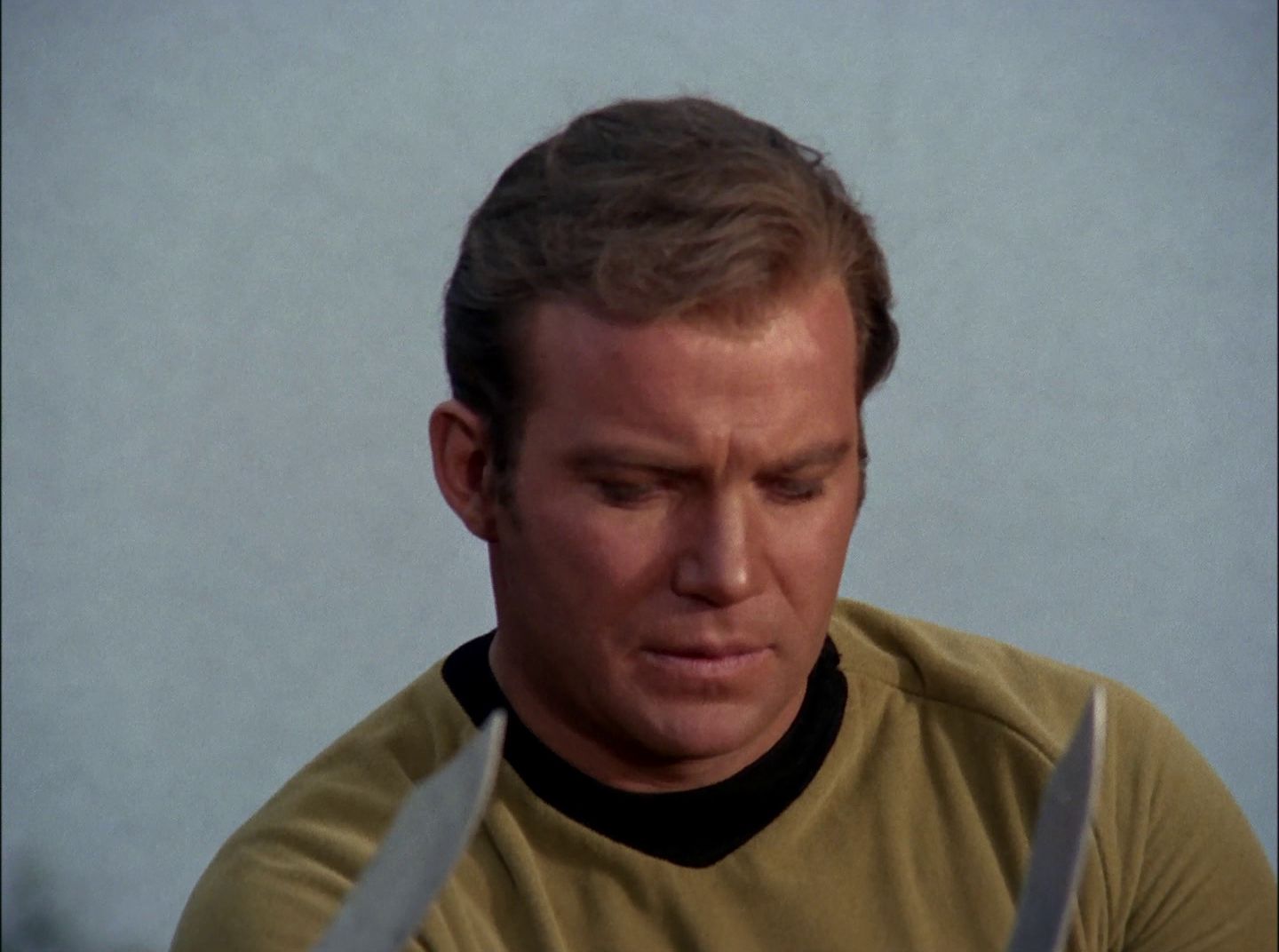 extant_StarTrek_2x11-FridaysChild_1906.jpg