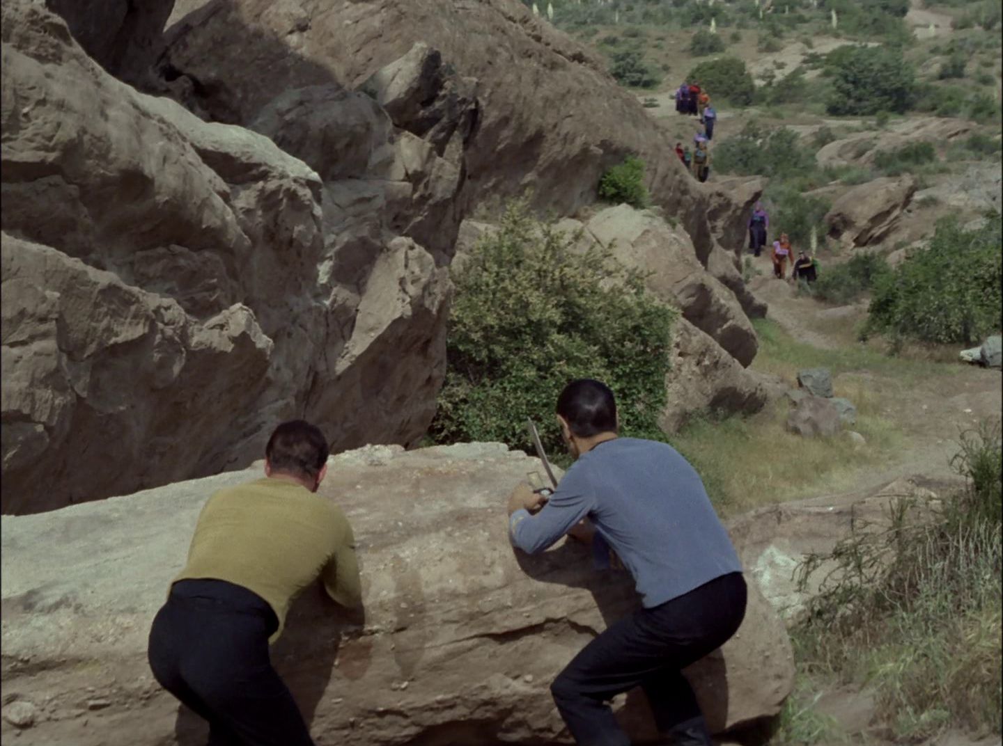 extant_StarTrek_2x11-FridaysChild_1909.jpg